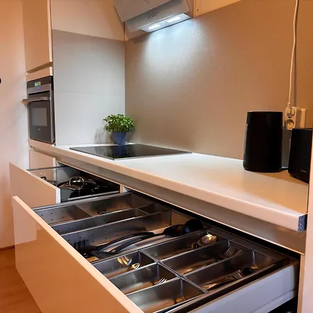 Ks - 3 Schlafzimmer Mit 6 Einzelbetten In *