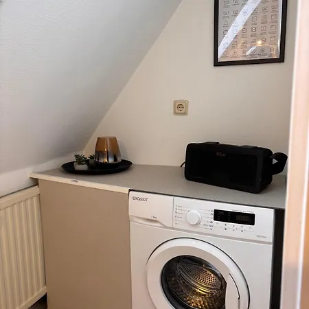 Ks - 3 Schlafzimmer Mit 6 Einzelbetten In *