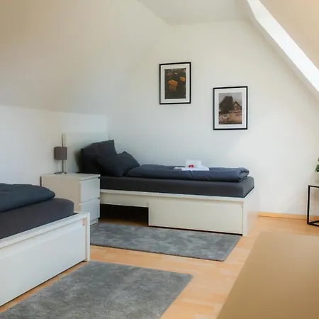 Ks - 3 Schlafzimmer Mit 6 Einzelbetten In *