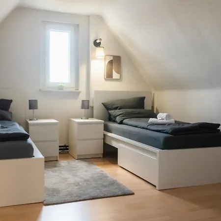 Ks - 3 Schlafzimmer Mit 6 Einzelbetten In * Bielefeld