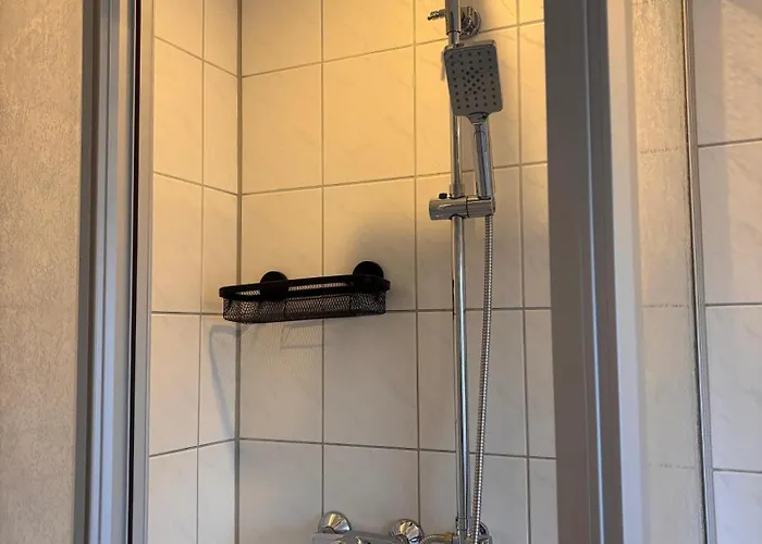 公寓 Ks - 3 Schlafzimmer Mit 6 Einzelbetten In 比勒费尔德